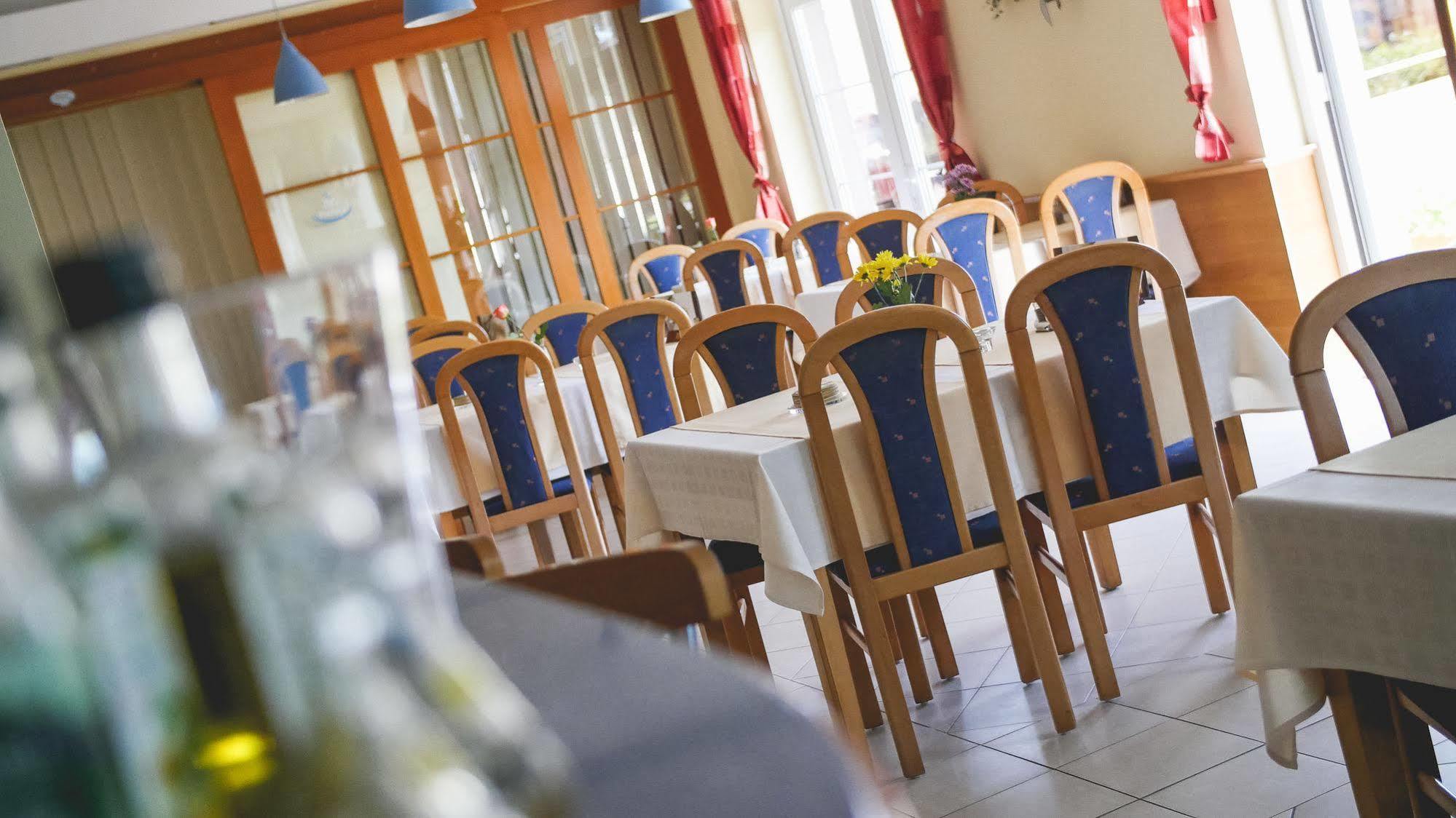 Penzion Fontana Bešeňová Esterno foto